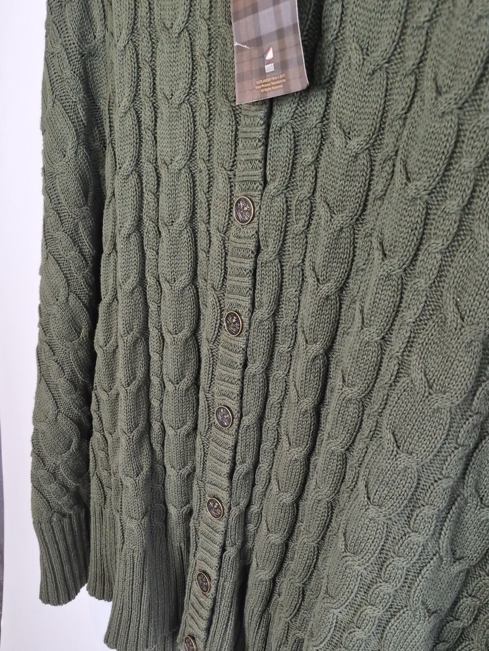 NWT Torrid X Outlander Cable Knit Cape/Poncho Size 0/1 - Picture 5 of 9